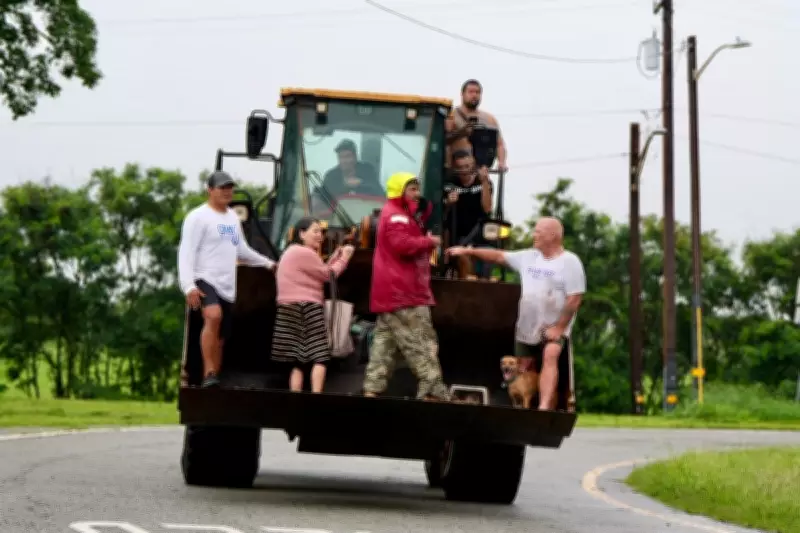 Honolulu Officials Criticised for Delayed Evacuations During North Shore Flooding