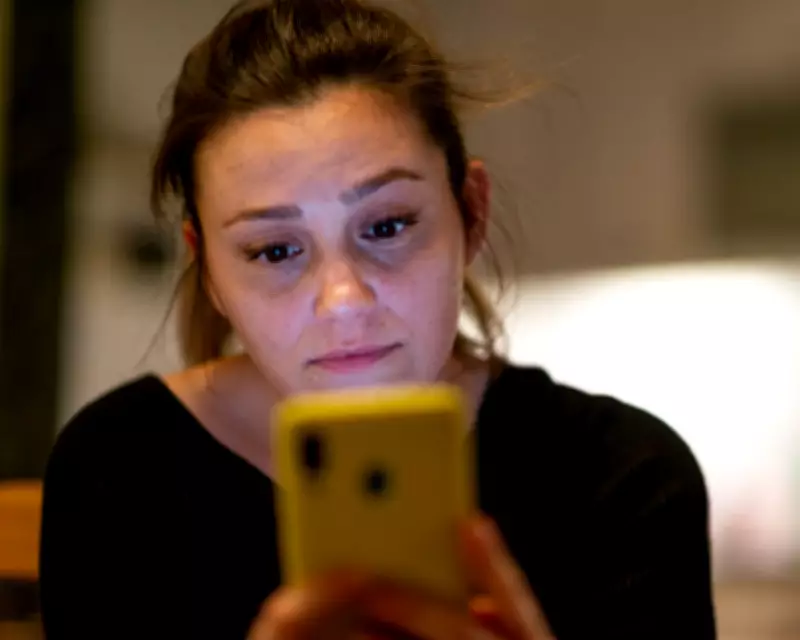 How a Cheerful Dog Post Opened a Portal to 'Death Instagram'