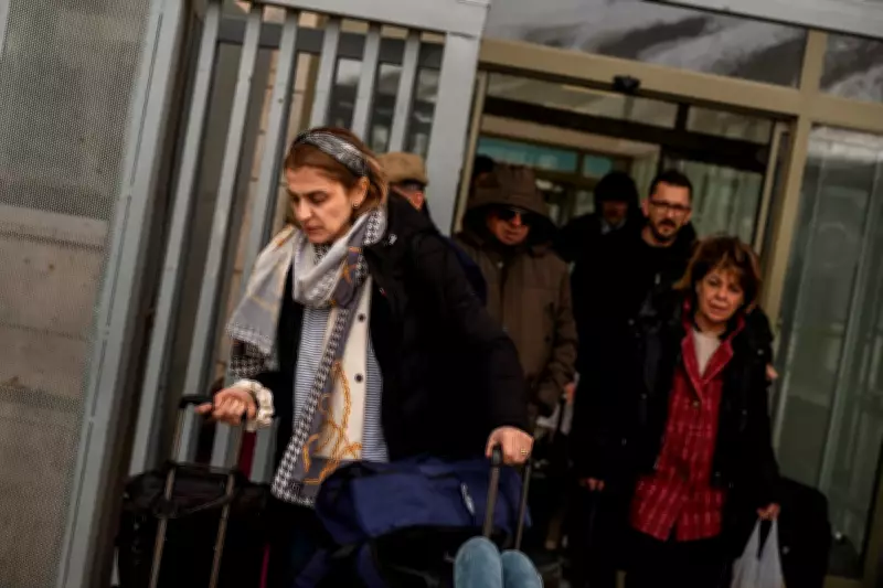 Iran-Turkey Border Sees Limited Exodus Despite War, Airspace Closure