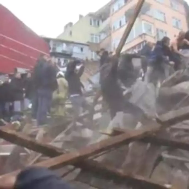 Istanbul Buildings Collapse in Suspected Gas Explosion, Multiple Trapped