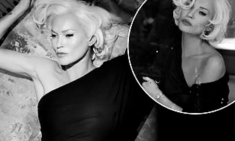 Kate Moss Channels Monroe and Bardot in Striking New EE72 Magazine Shoot