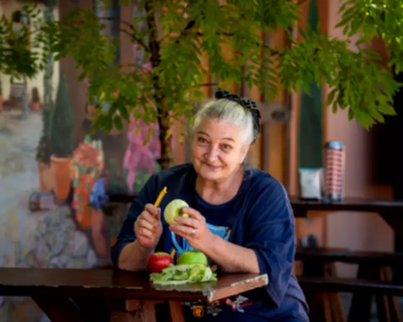 Kerrie Stratford Crowned Apple Peeling Champion in Stanthorpe, Queensland