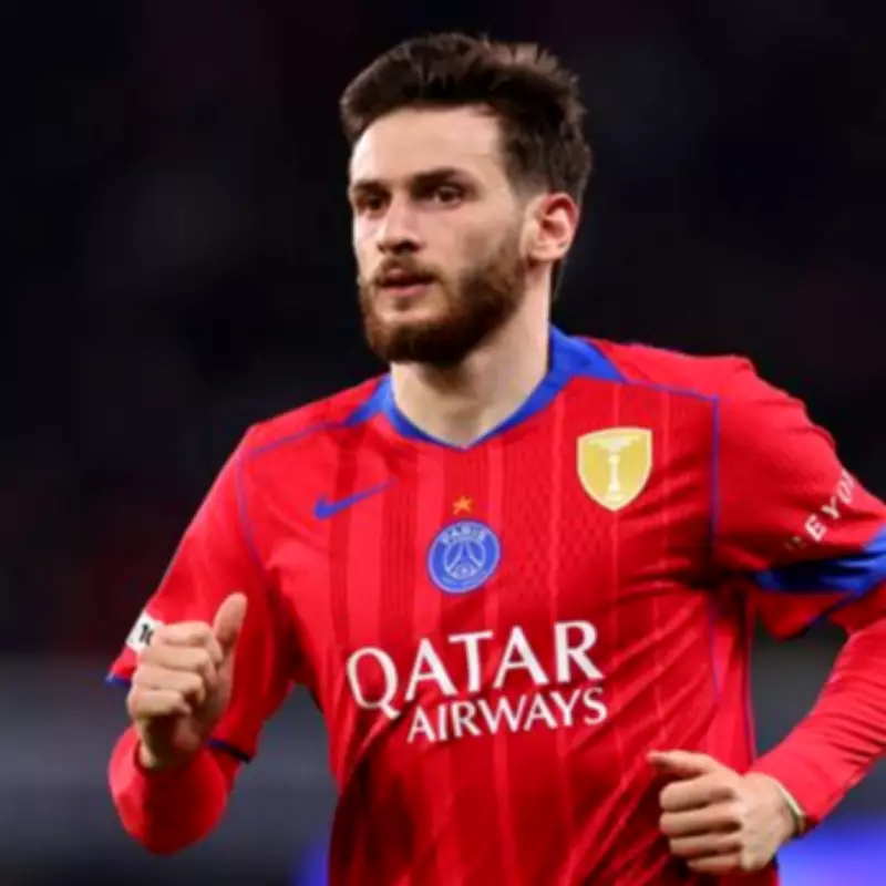 Klopp's Glowing Endorsement Fuels Arsenal's Pursuit of PSG Star Kvaratskhelia