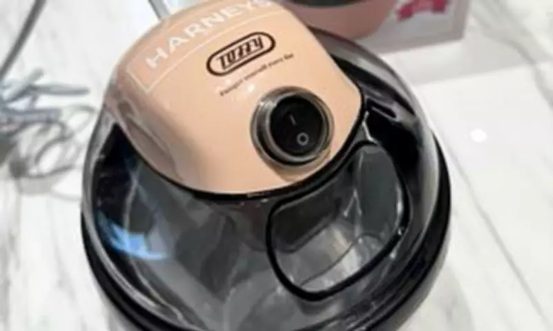 Law Firm Criticised for Pink Ice-Cream Maker Gifts to Women on International Day