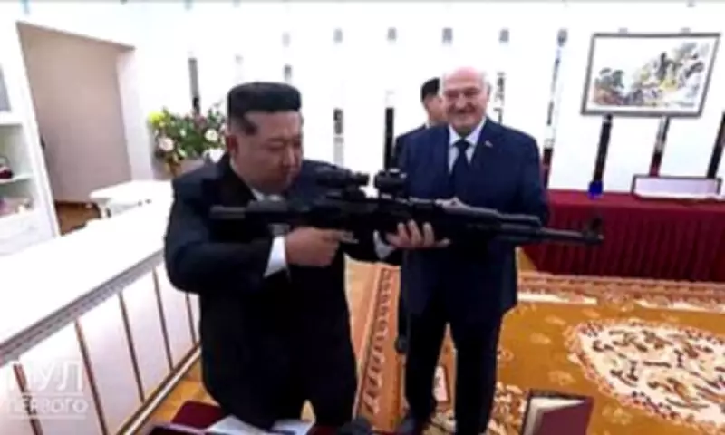 Lukashenko Gifts Assault Rifle to Kim Jong Un in Bizarre Diplomatic Exchange