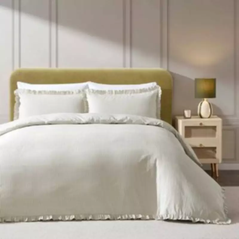 Luxury Cotton Bedding Set Slashed to £23 in Dusk's Spring Sale