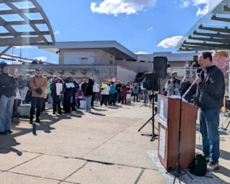 Lymphoma Survivor Leads NIH Protest Against Research Cuts and Political Interference