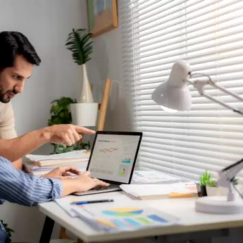 Major UK Banks Withdraw Sub-4% Mortgage Deals Amid Global Market Turmoil