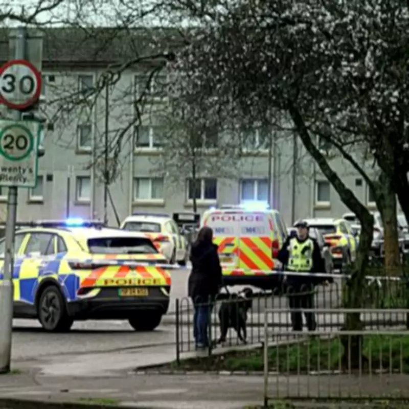 Man Dies After Falling from Glasgow Flat Window, Police Investigate