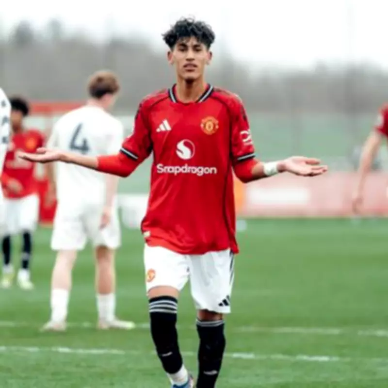 Manchester United Legends Offer Crucial Advice to Teen Prodigy JJ Gabriel