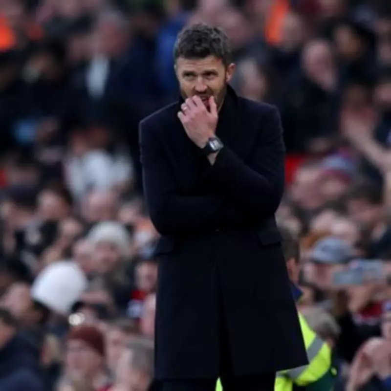 Manchester United's Martinez Ruled Out for Crucial Villa Clash After Training Setback