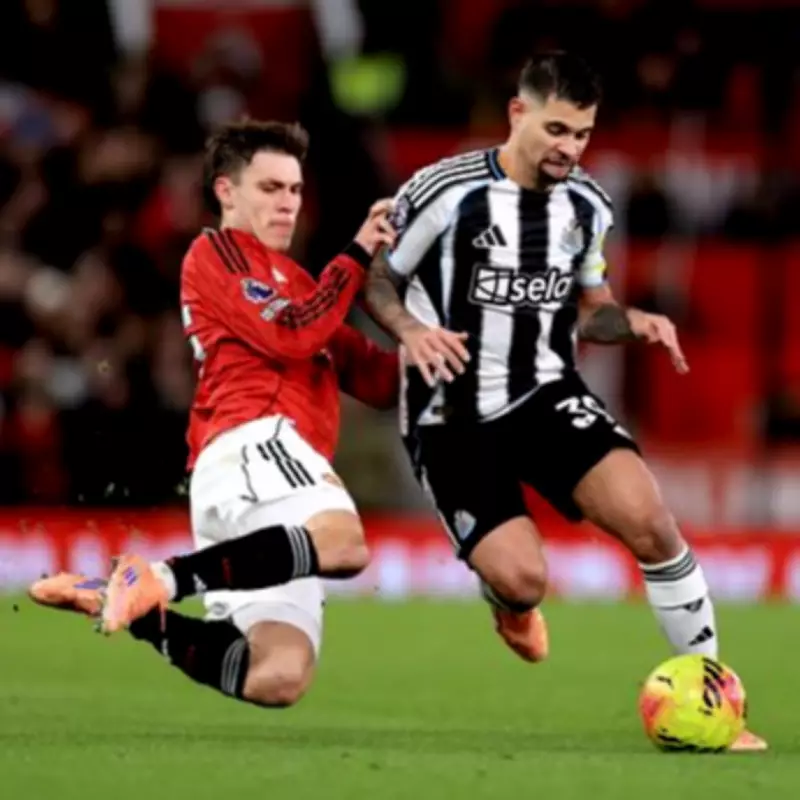 Manchester United's Summer Midfield Overhaul: Advanced Talks for Premier League Stars