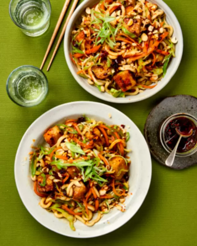 Meera Sodha's Vegan Udon Noodle Recipe: A Flavourful Plant-Based Delight