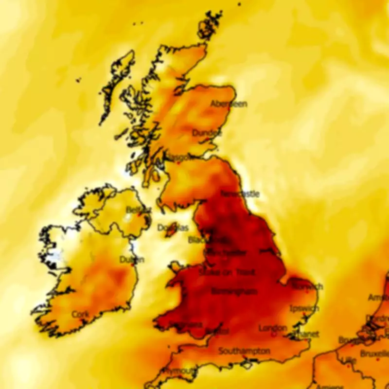 Met Office Declares Hottest Day of 2026 Amid Foehn Effect, Warns of Snow Ahead