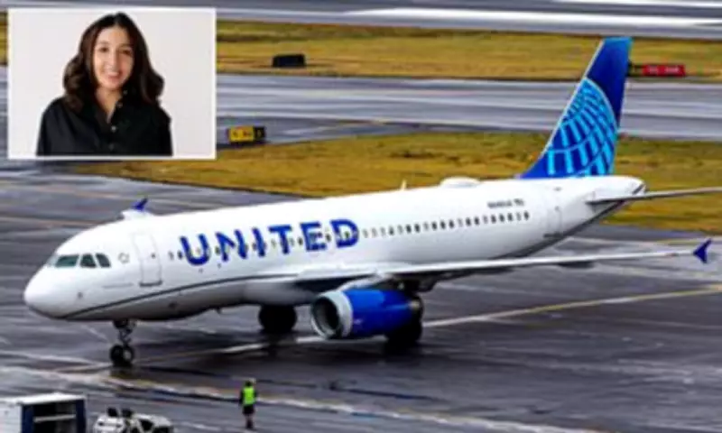 Microsoft Manager Accuses United Airlines of Making Toddler Stand in Vomit