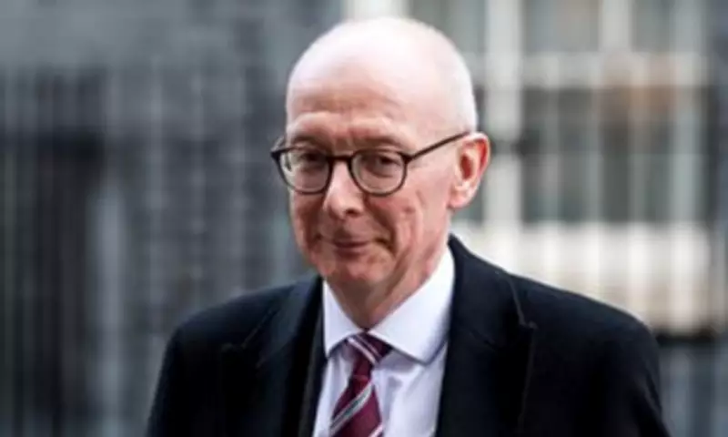 Ministers Launch £1bn Youth Jobs Scheme Amid Welfare Reform Clash