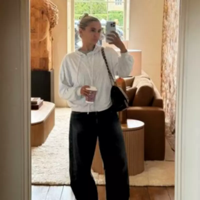 Molly-Mae's Social Media Manager Reveals iPhone Camera Secrets for Perfect Content