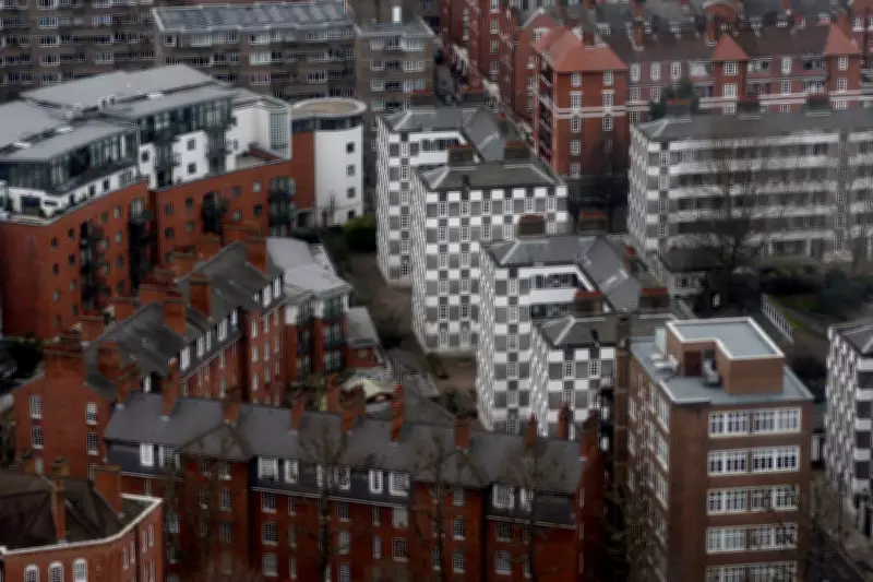 Mortgage Market Shrinks by 1,500 Deals Amid Middle East Conflict