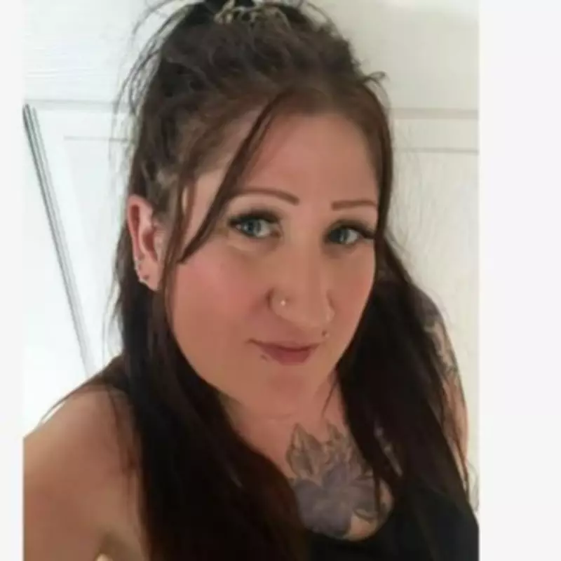 Mum Warns After Daughter Contracts Meningitis from Shared Vape in Nightclub