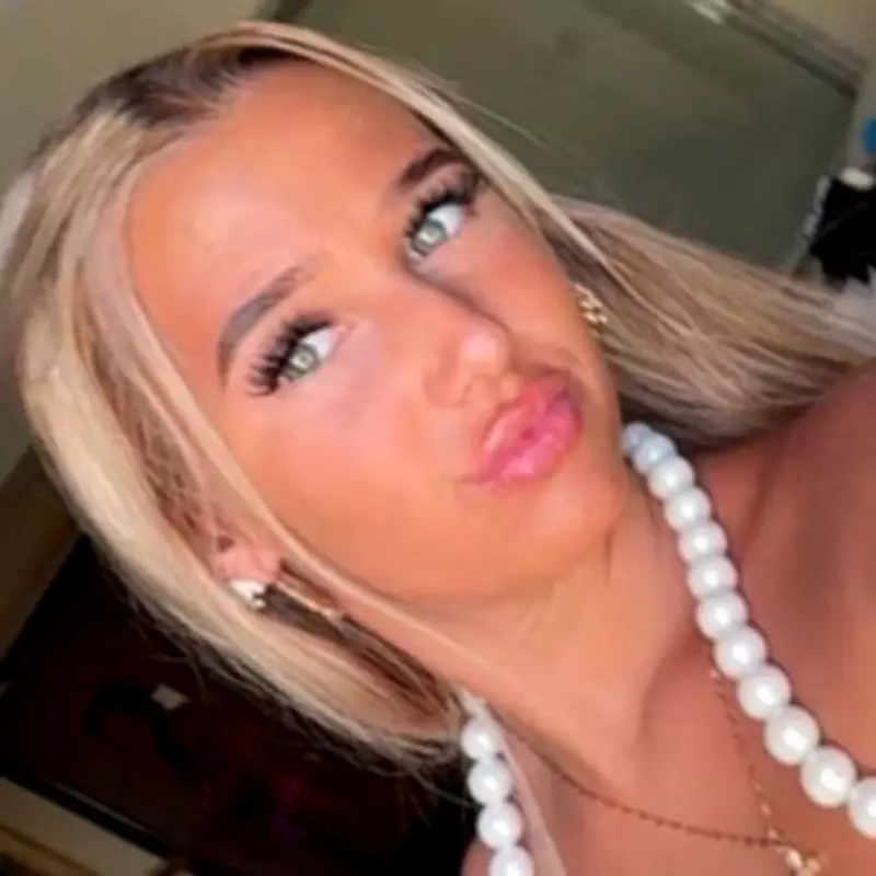 Neighbour's Desperate CPR Attempt Fails to Save Teen Stabbed in Leeds