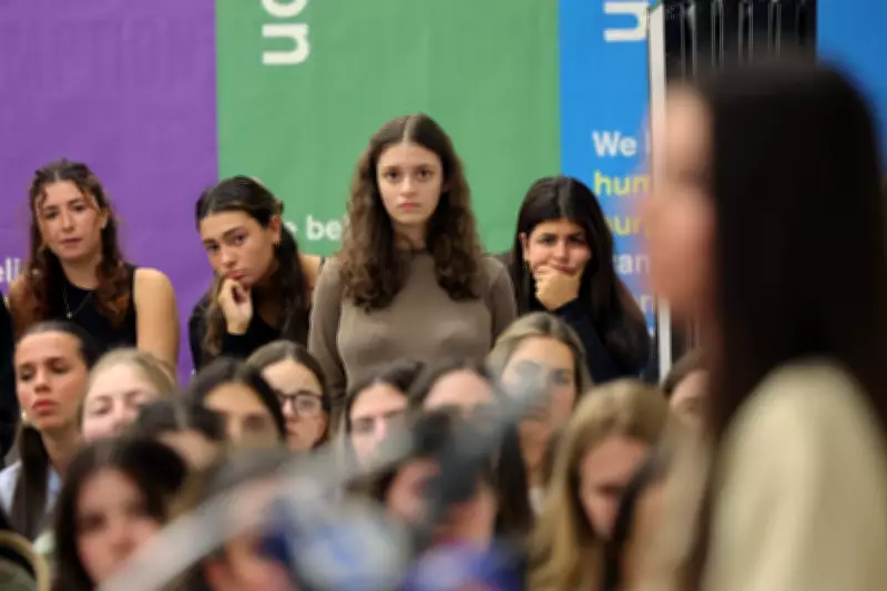 New Research Debunks Myth That Introverts Are Better Listeners