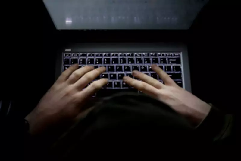 New Research Shows Men Can Escape the Manosphere's Grip