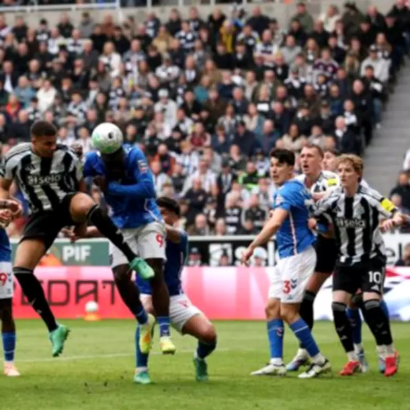 Newcastle's Disallowed Goal Verdict: Ex-Referee Backs Decision in Tyne-Wear Derby