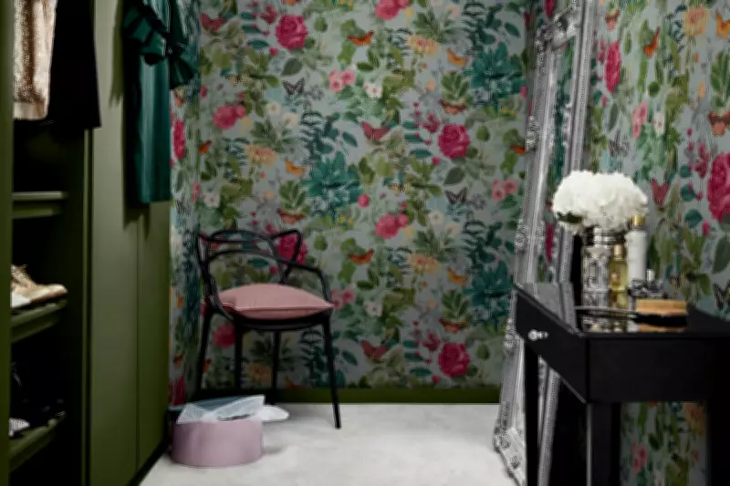Nine Fabulous Ways to Embrace Spring Florals in Your Home Decor