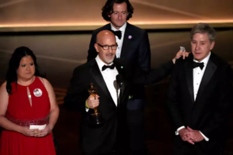 Oscar Win for 'Mr. Nobody Against Putin' Documentary on Russian Teacher's War Opposition