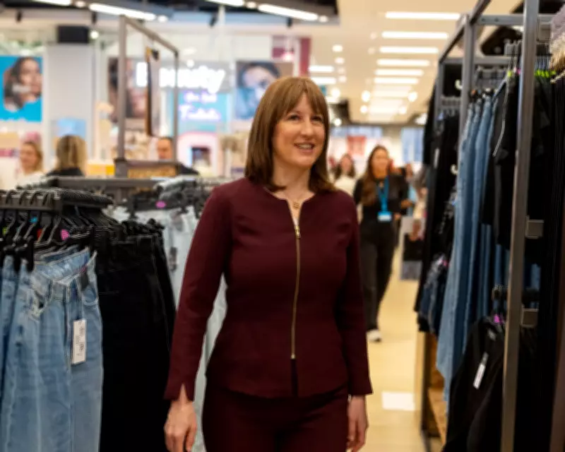 Rachel Reeves Shopping Encounter Sparks Mortifying Parenting Moment