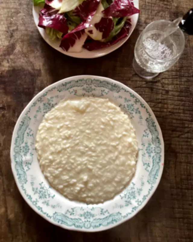 Rachel Roddy's Classic Risotto in Bianco: A Simple Italian Masterpiece