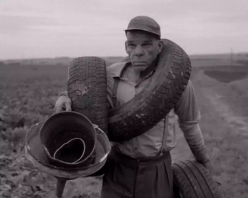 Redoubt Review: Denis Lavant's Unforgettable Performance in Nuclear Shelter Drama