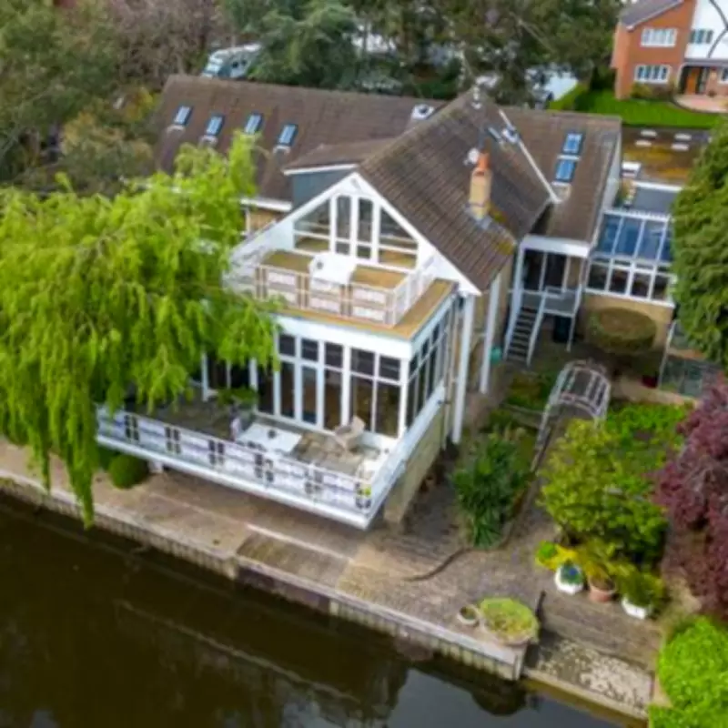 Rolf Harris' £4m Mansion Fails to Sell, Set for Auction at Reduced Price