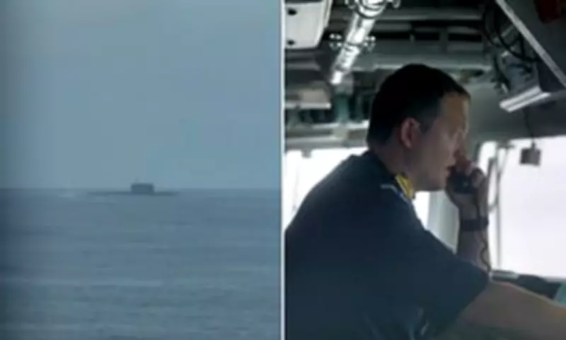 Royal Navy Warship Intercepts Russian Submarine at Risk of Explosion in English Channel