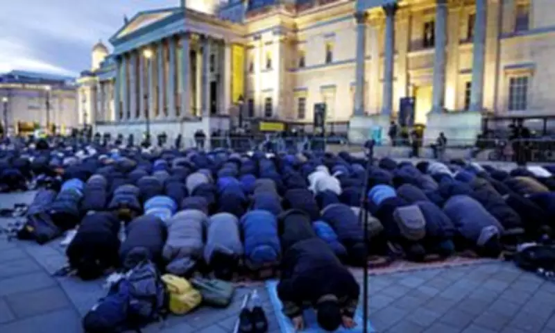 Shadow Justice Secretary Criticises Mass Muslim Prayer in Trafalgar Square