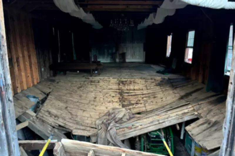 Six Hospitalised as Floor Collapses at New Hampshire Wedding Venue
