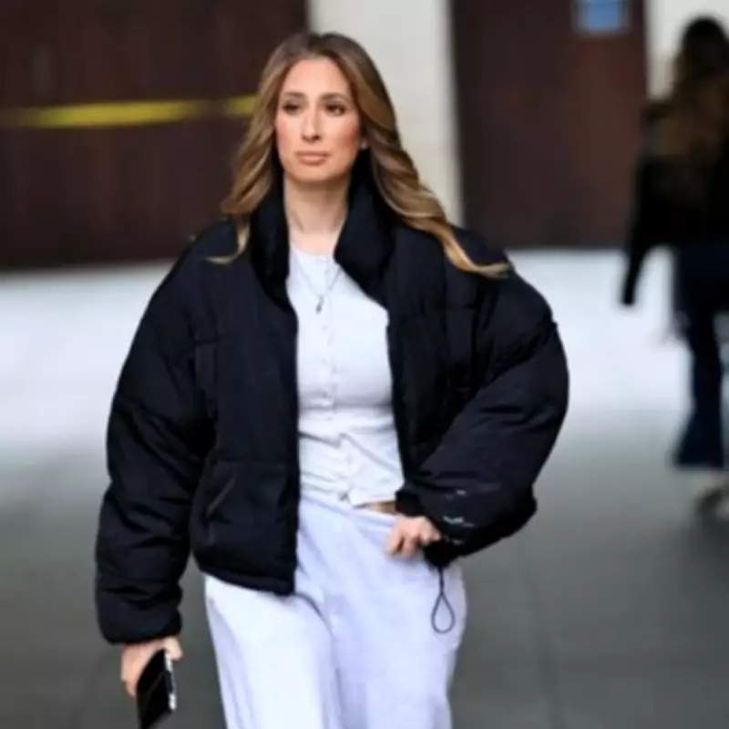 Stacey Solomon Spotted Without Wedding Ring Amid Joe Swash Split Speculation