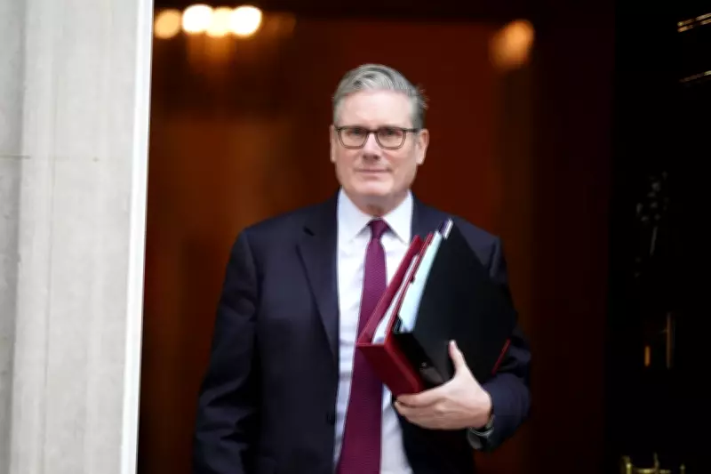 Starmer Declines Support for Mahmood's Immigration Reforms Amid Rayner's Criticism