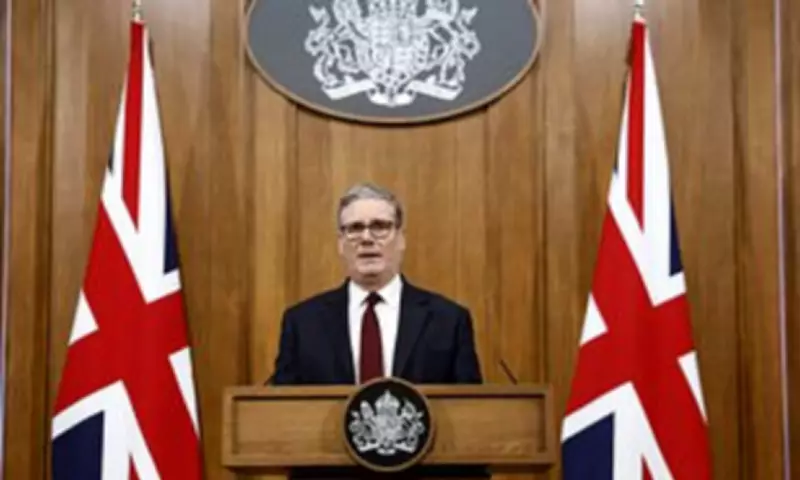 Starmer Rejects Trump's Warship Demand, Urges Negotiated End to Middle East Crisis