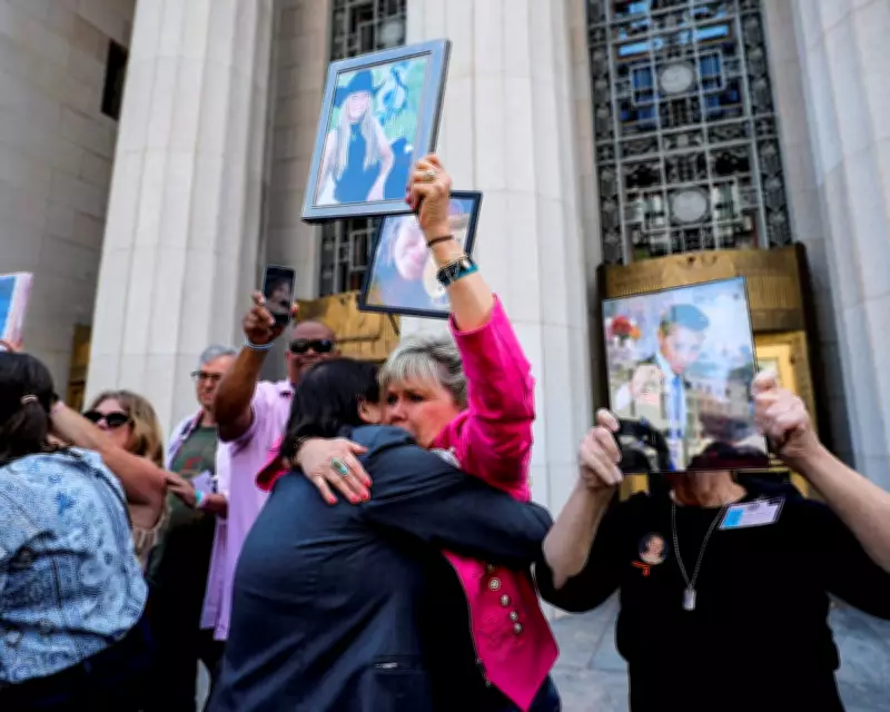 Starmer Vows Crackdown on Social Media's Addictive Features After US Court Ruling