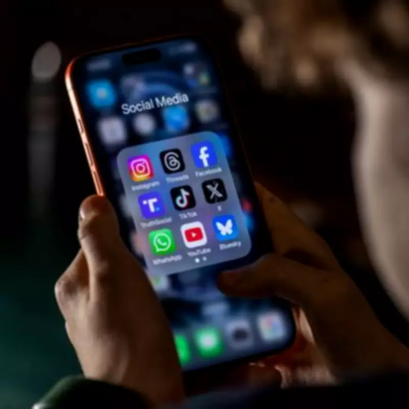 Starmer Vows Social Media Crackdown After Tech Giants Lose Addiction Case