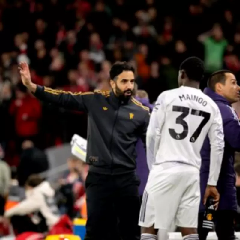 Steven Gerrard Criticises Ruben Amorim for Kobbie Mainoo Treatment at Man Utd