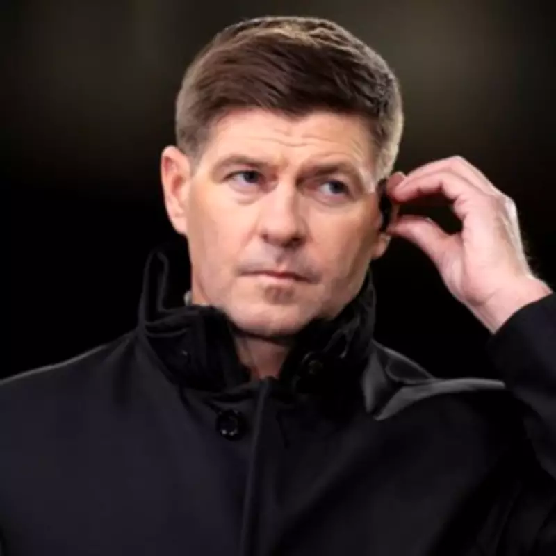 Steven Gerrard Joins Carragher in Urging Slot to Start Ngumoha Over Gakpo