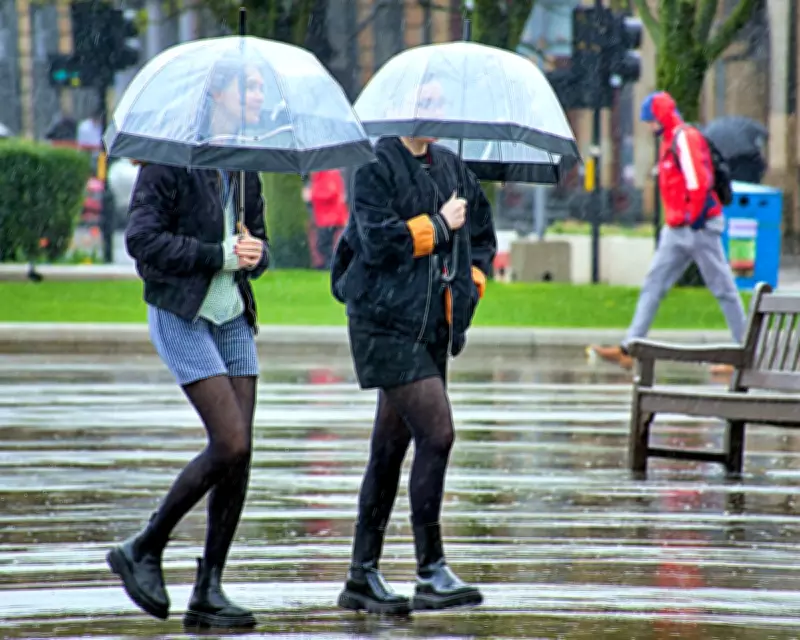 Stylist's Guide to Staying Chic During April Showers: 5 Key Tips