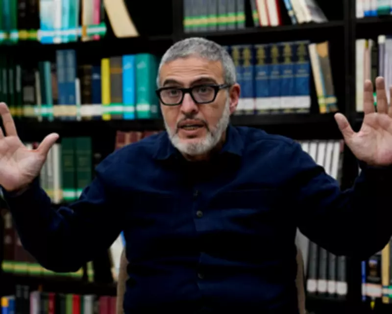 Surgeon Cleared of Antisemitism Accuses GMC of Political Appeal