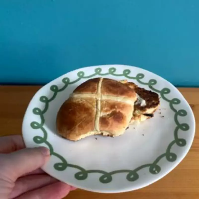 Surprise Winner: Asda's Lemon & White Chocolate Hot Cross Bun Tops Taste Test