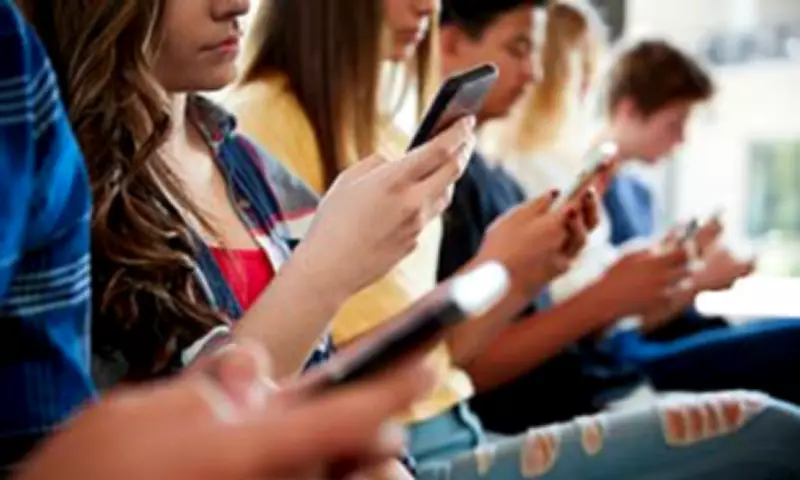 Teachers Report Alarming Rise in Pupil Racism and Misogyny from Social Media