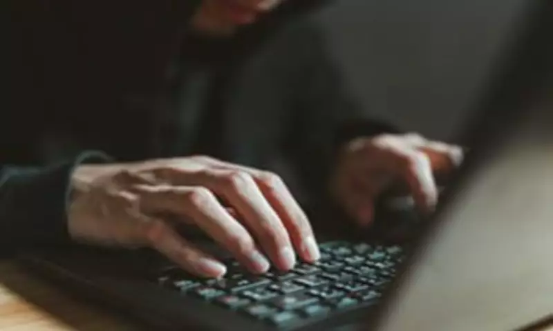 Teen Jailed for Life After Discord-Fuelled Hammer Murder of Mother