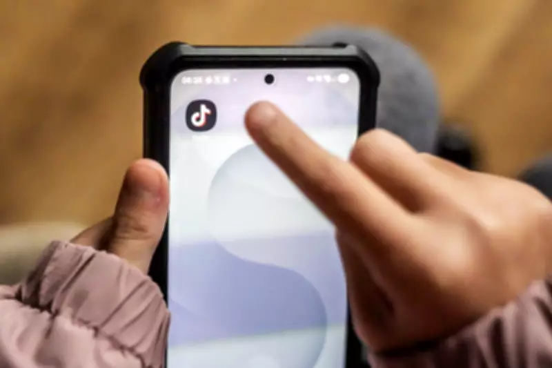 Terror Watchdog Demands Social Media Ban for Under-16s Over Radicalisation Fears