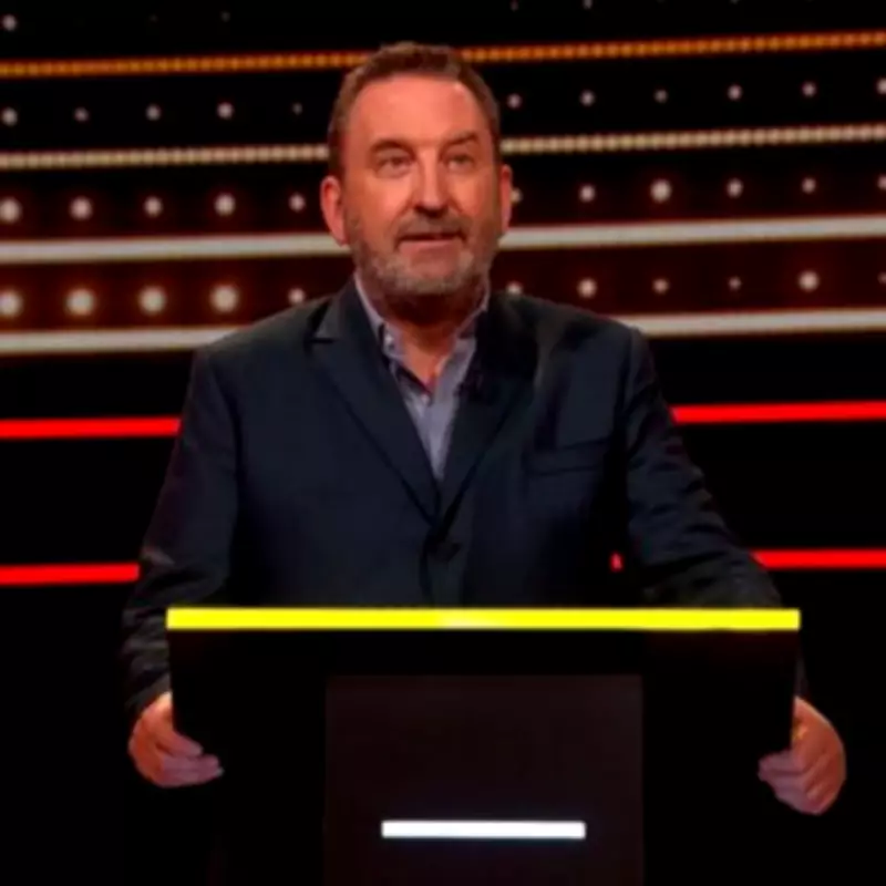 The 1% Club Eliminates 25 Players in One Question as Lee Mack Quips